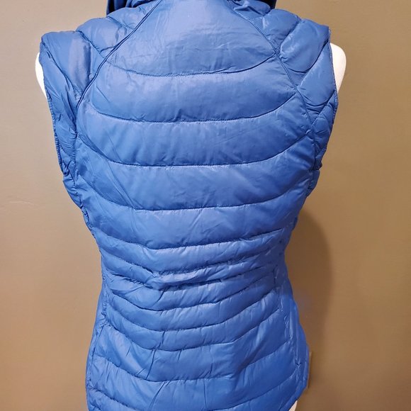 Two Toned Blue Down Vest (Small) - Picture 5 of 9